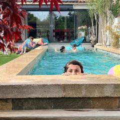 Très belle maison avec piscine , proche centre ville - Aix en Provence