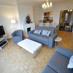 Apartment in Duinbergen near Sandy Beach