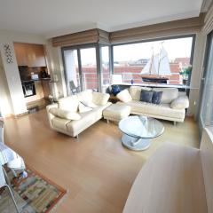 Apartment in Belgium with Side Sea View