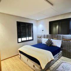 Zahira New Luxury Near The Beach - Entire Apartment