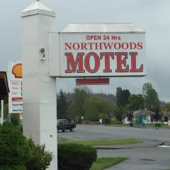 Northwoods Motel