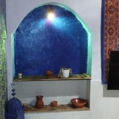 Sleep & Shower in a typical district