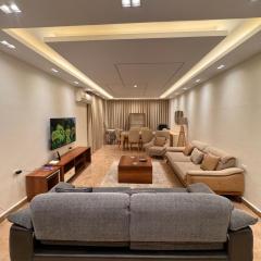 Luxury 3-Bedroom Apartments B2