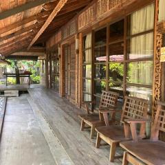 Serambi Gardens Serendah Homestay