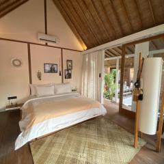 Coral Drift Resort & Villas