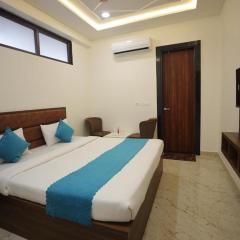 Royal Taj Twin Palace