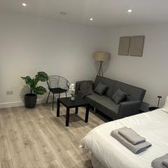 Lovely studio flat in Finsbury Park