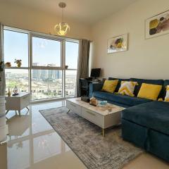 Bespoke Holiday Homes - Modern 1BR in Carson Tower Damac Hills
