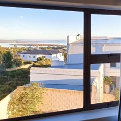 Sa-Ais, Langebaan, 6-sleeper