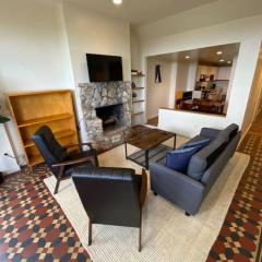 Wonderful Fenway 3 Bed 2bath Steps from Fenway Park