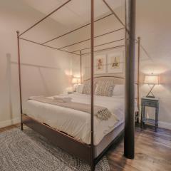 Downtown Luxury Students Welcome Washer and Dryer