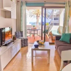 AIDA- Ocean view apartment in front of the beach