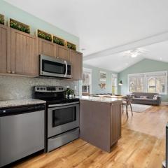 The Hemlock - 1 Hollow