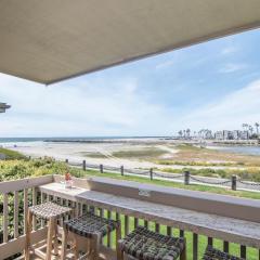 Panoramic Water Views - Steps to the Beach - F-2
