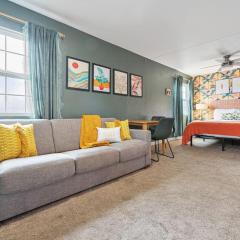 10 Mins to the Beach La Jolla and UCSD