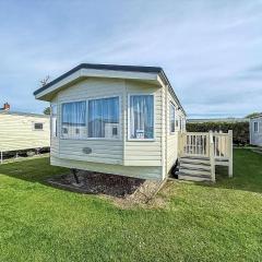 Homely 4 Berth Caravan For Hire In Lincolnshire At Sunnydale, Ref 35122S