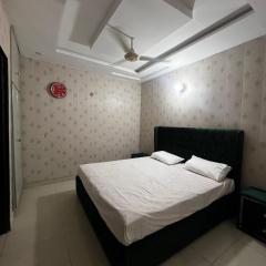 Luxury 1 Bedroom Apartment