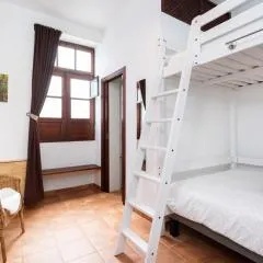 TenoHomes Calm En-Suite Room Buenavista