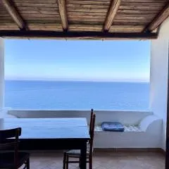 Casa Ornella, appartamento con vista mozzafiato sulle Eolie