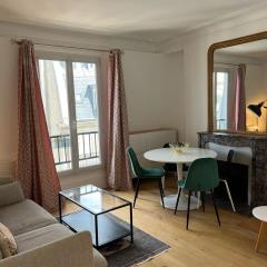 Beautiful Flat Paris Monceau Champs Élysée