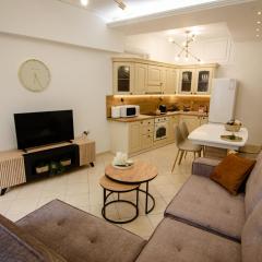 M & E Guesthouse