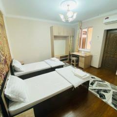 Hotel Mashhur