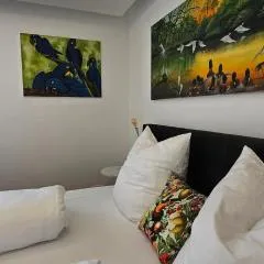Exotic Tropical Palace - ComfyHome Apartments Stuttgart