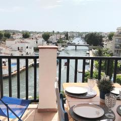 Appartement vue exceptionnelle sur les canaux