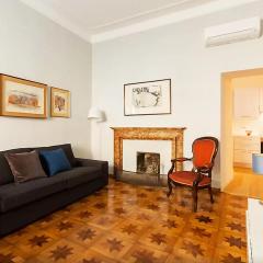 Exclusive apartment a few steps from the Spanish Steps