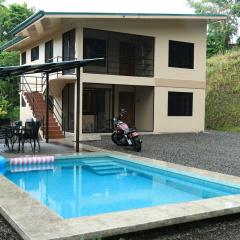 Breadfruit House, Pool and BBQ