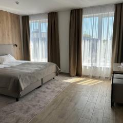 Inn West Hotel by Pysanka