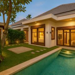 2 Br Villa in Seminyak with private Pool and Parking