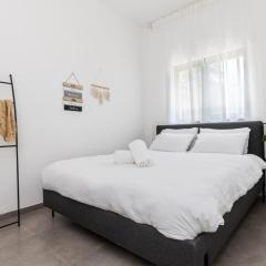 סוויטת מול הבניאס