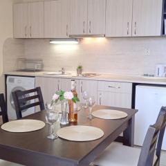 Апартамент в непосредствена близост до плажа III