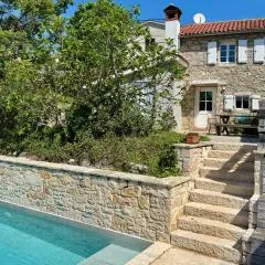 Villa Hideaway with heated pool, sauna & bikes