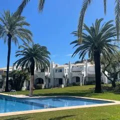 Hola Casa La Sella
