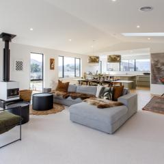 Luxury Lindis Lookout