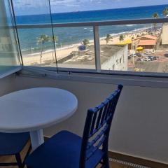 Apt lindo e novo vista mar com garagem orla de Pituba