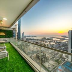 Sensational direct Sea, AIN View and Palm Jumeirah in Dubai Marina
