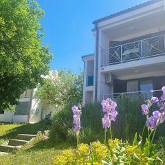 MARIN KL Apartment for 5 persons