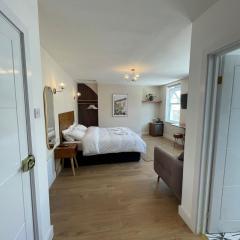 Central Peckham Studio Retreat