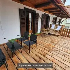 Appartements duplex 3 et 4 personnes - Climatisation - Village élu parmi les "Plus Beaux Villages de France" - Route des Vins - Centre Alsace