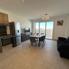 NAÏA BRI