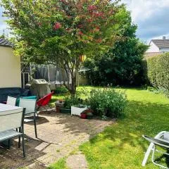 Pavillon familial avec grand jardin
