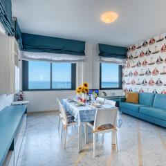 Front Beach Magic Sea - 20m From The Sea - Happy Rentals
