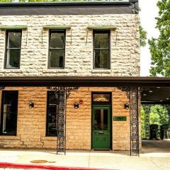 Entire Building at 151 Spring