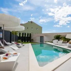 Luxury Apartment Sunray