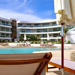 ONE Mambo Number 12 Beach Apartment