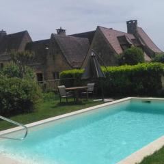 Appartement Périgord Noir avec piscine privée et WiFi près de Beynac - FR-1-616-39