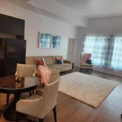 Art District Downtown Spacious Homes